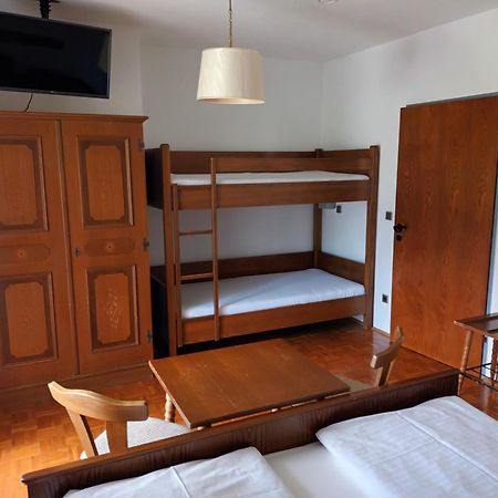 Ferienhof Alte Post, Apartments 바이스브리아흐 외부 사진